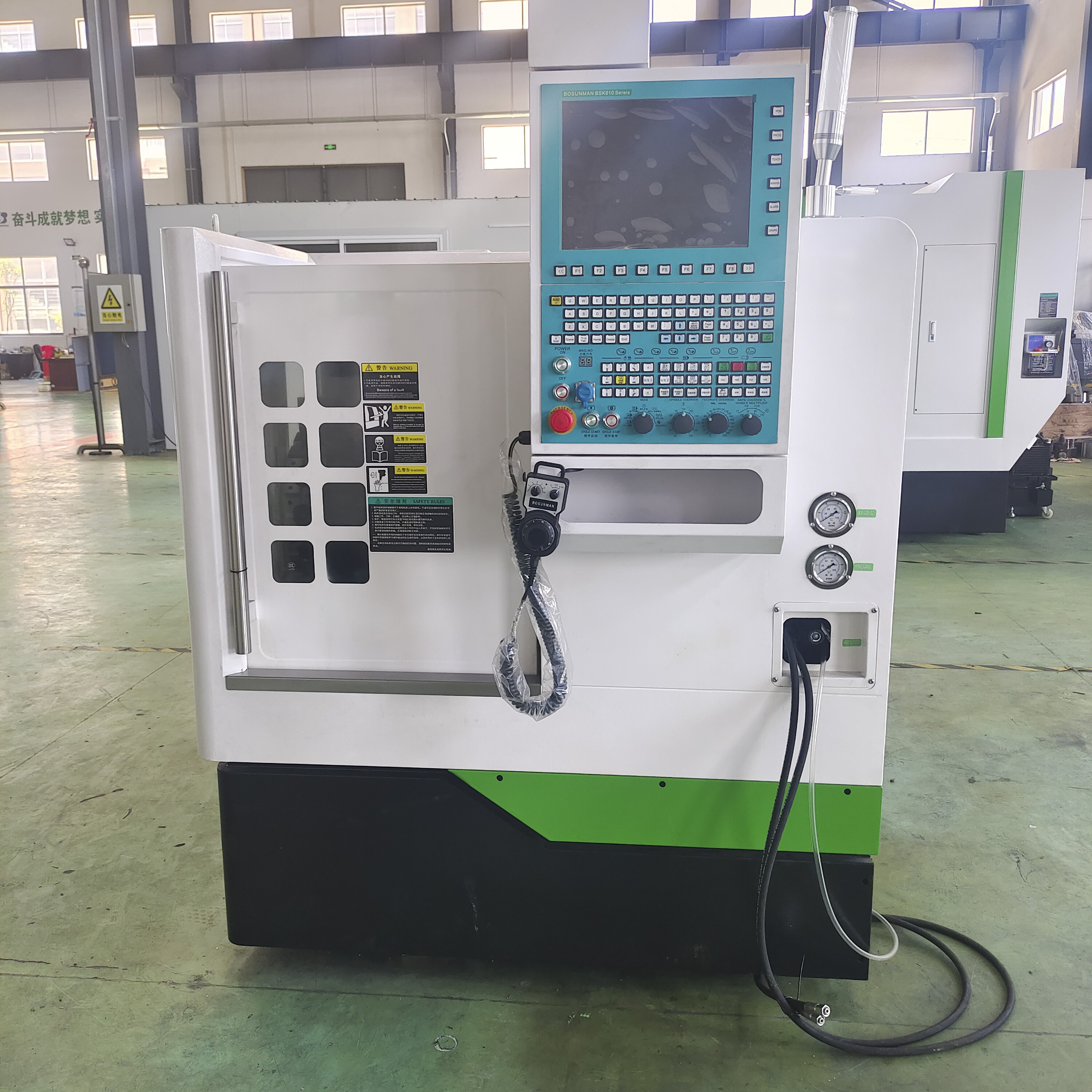 High precision  cnc turning lathe machine with hydraulic chuck